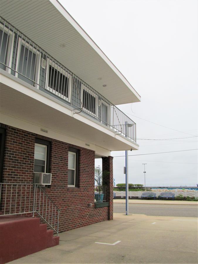 Rio Motel And Suites Wildwood Exterior photo